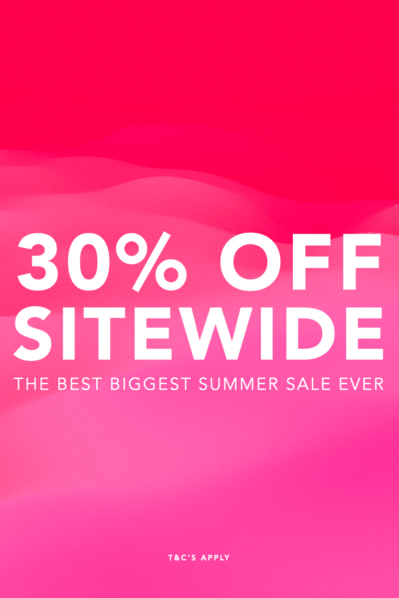 MINI MADISON CANDLE FRANGIPANI & SEA SALT BLANK SPACE.