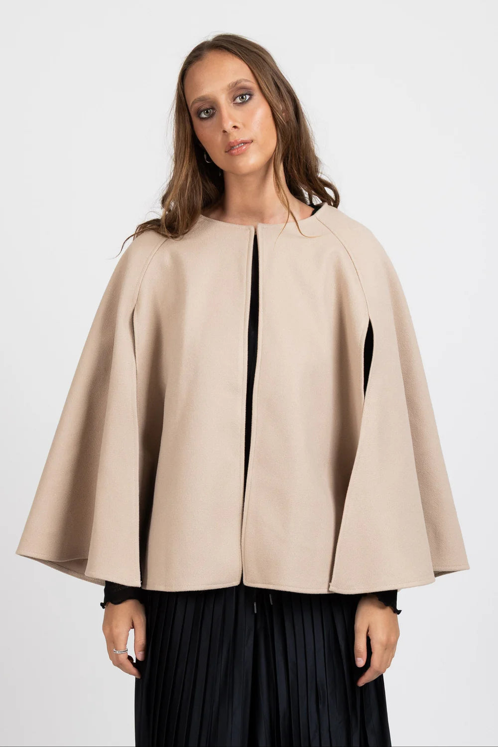 COCO CAPE TAN