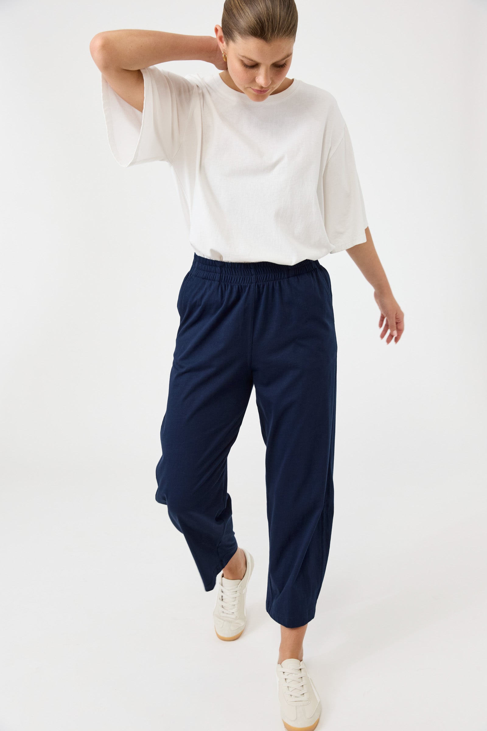 STUDIO TRAVELLER PANTS INDIGO