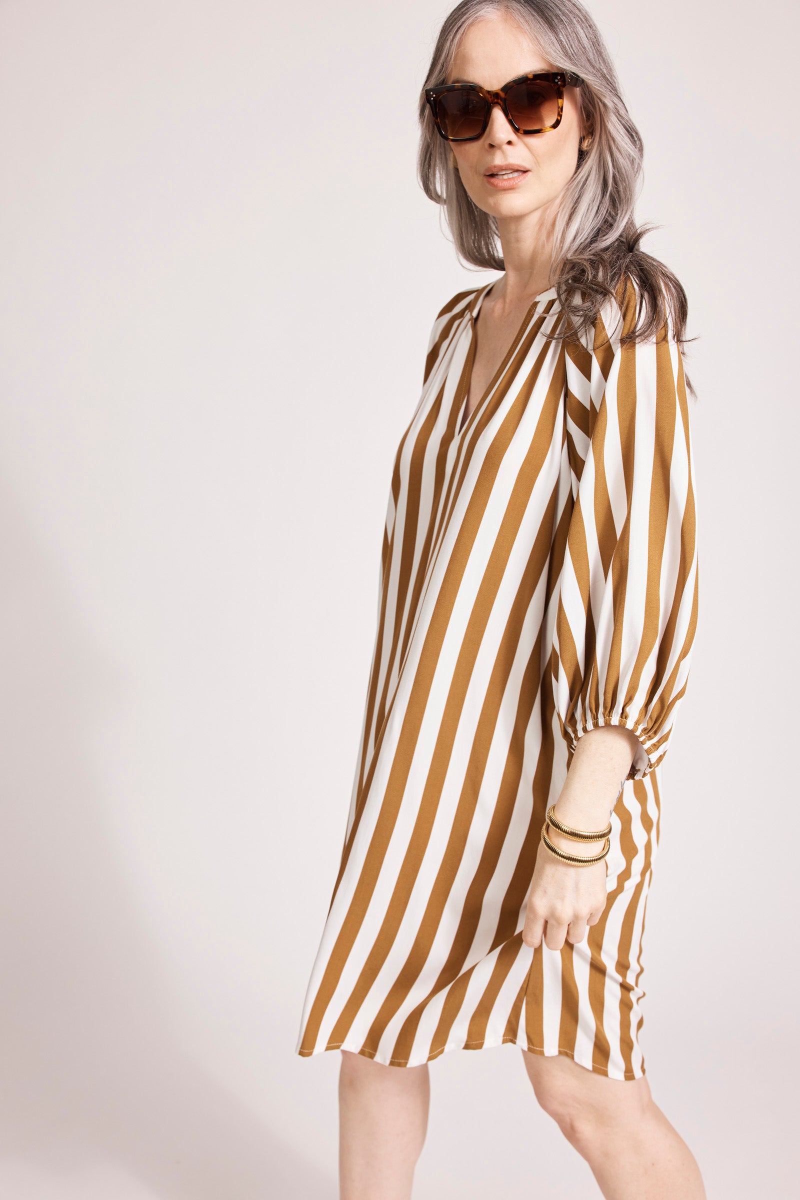 TREVILLE STRIPE DRESS CARAMEL