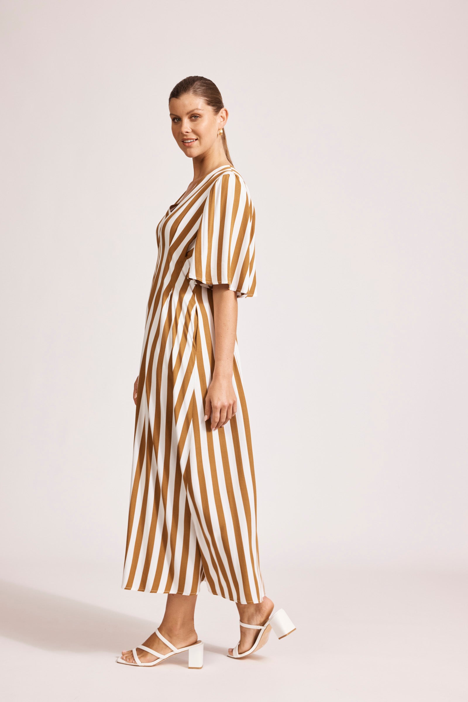 TREVILLE STRIPE MAXI DRESS CARAMEL
