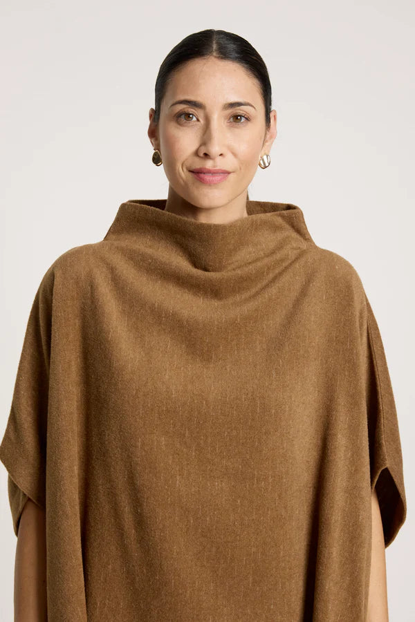 AZUL PONCHO CLAY