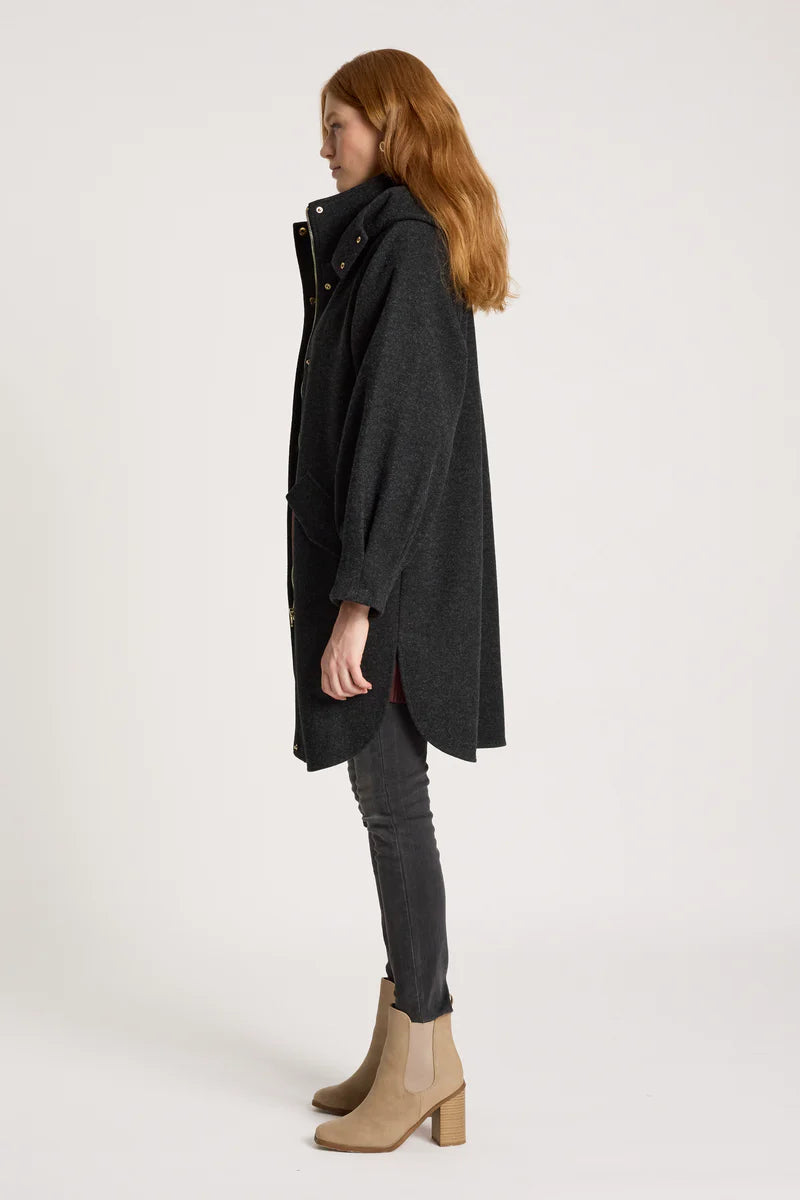 SABLE HOOD JACKET CHARCOAL