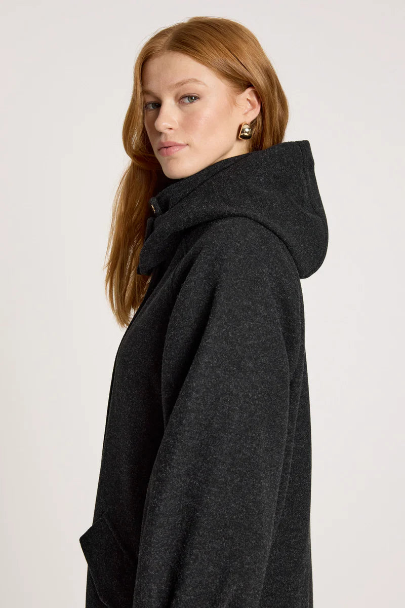 SABLE HOOD JACKET CHARCOAL