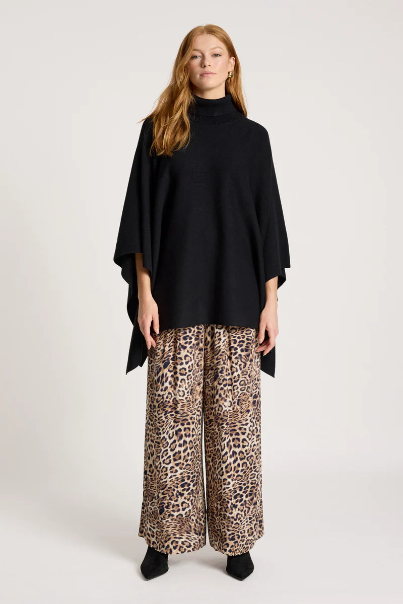 SAMIRA PONCHO BLACK