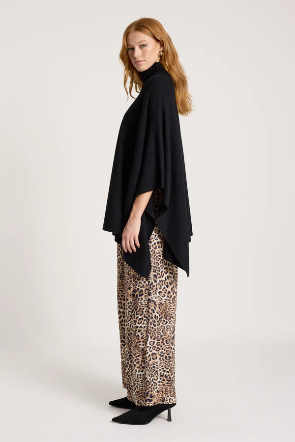 SAMIRA PONCHO BLACK