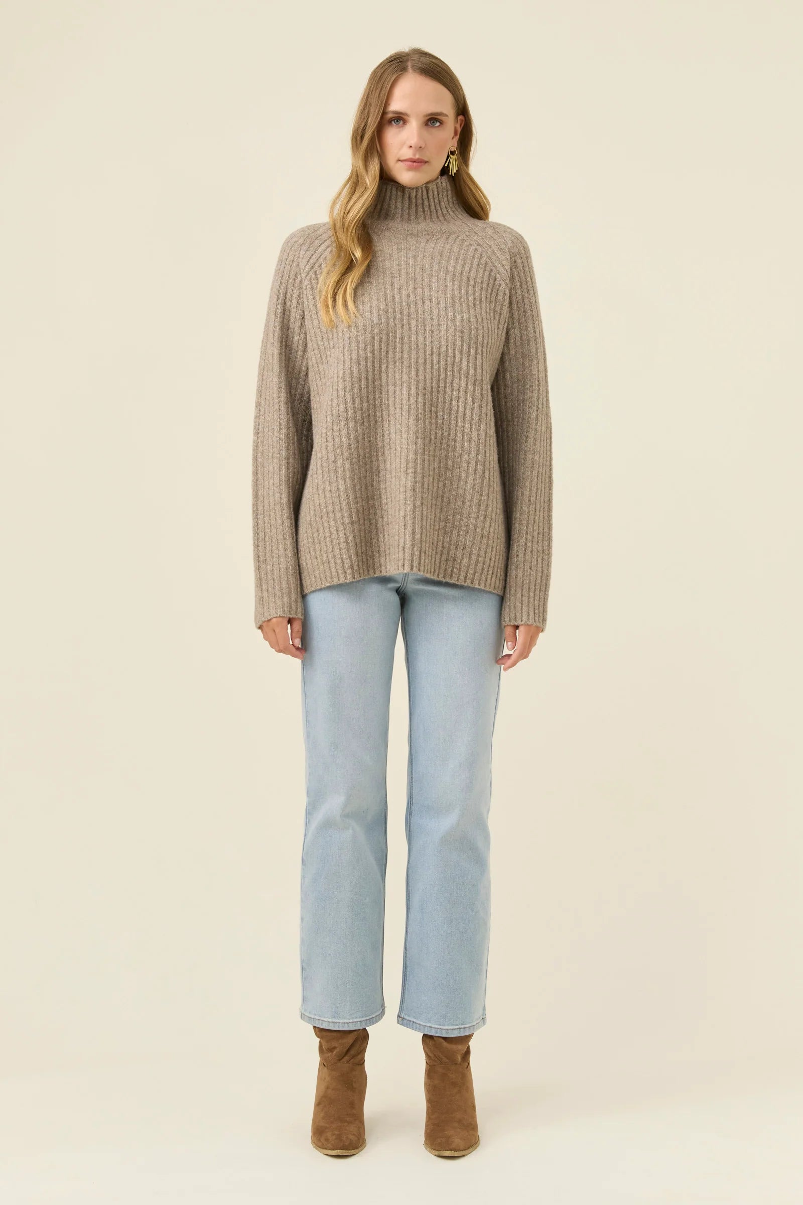 MIRU JUMPER STONE