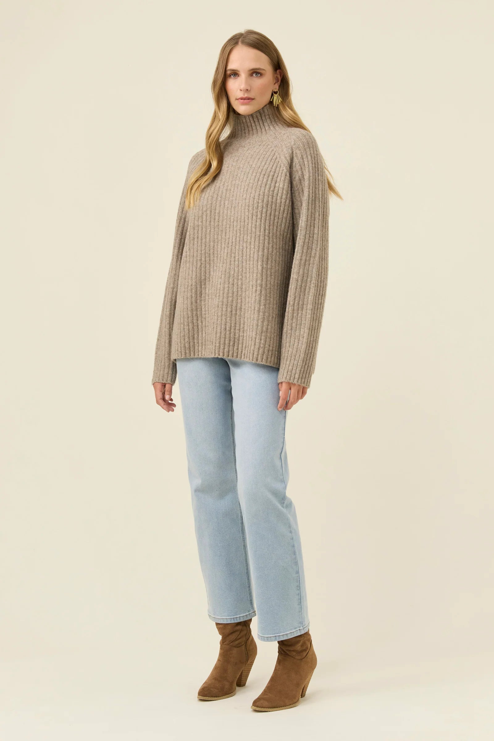 MIRU JUMPER STONE