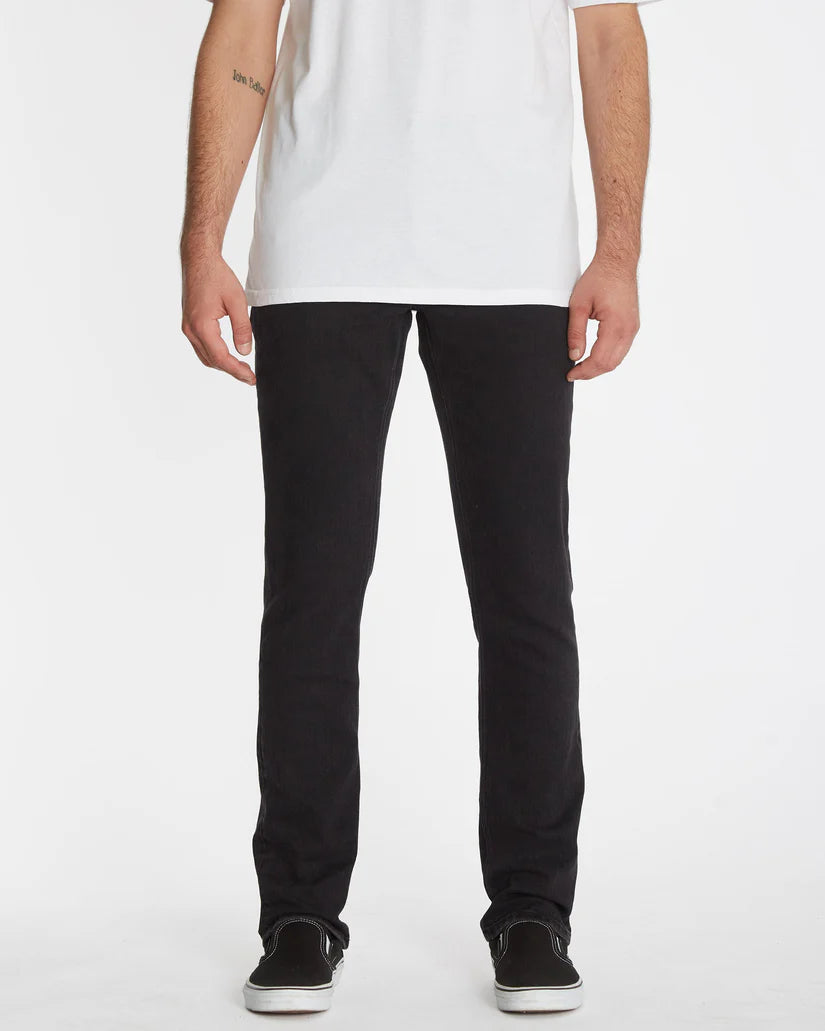 VORTA SLIM FIT JEAN BLACKOUT