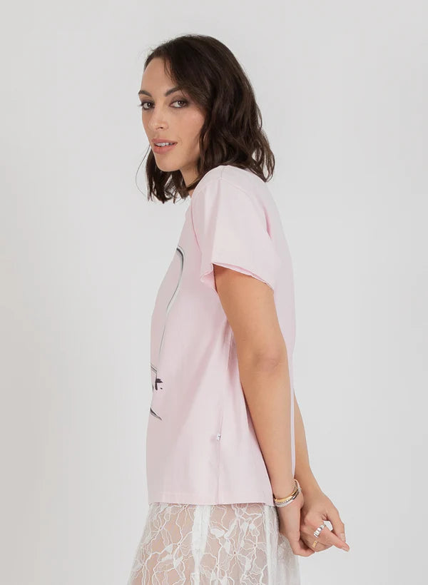 FRANKIE TEE PINNED HEART SOFT PINK