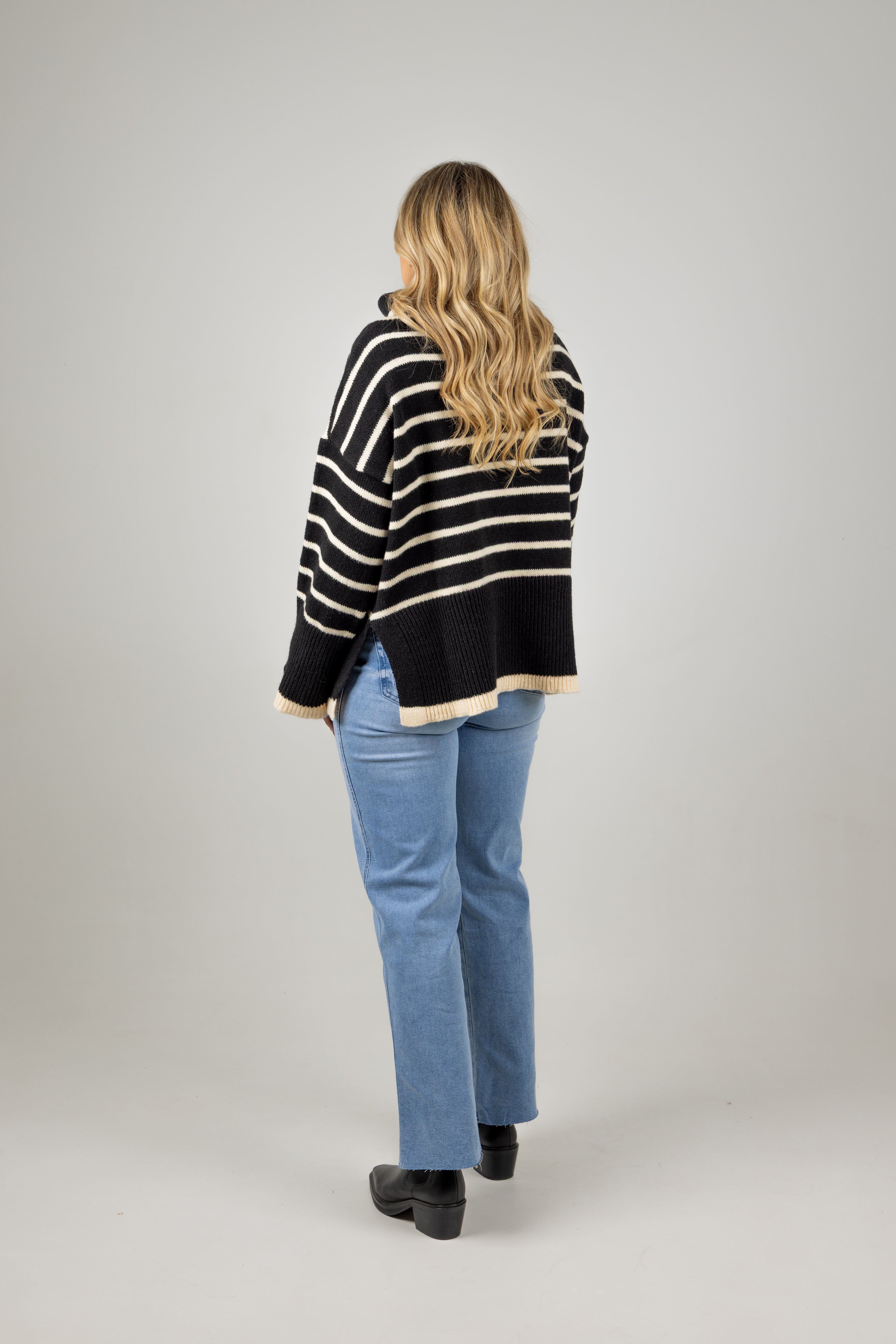 KATANA ROLL NECK KNIT BLACK