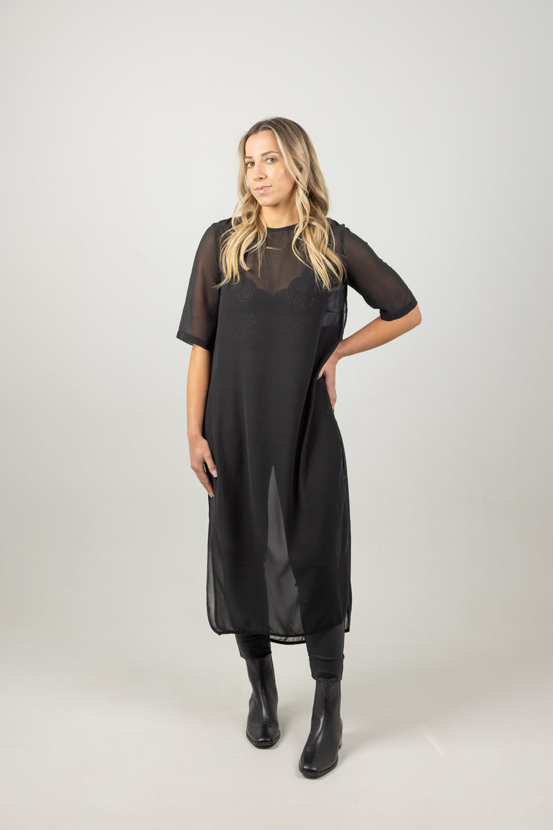 Harper Tabard Black