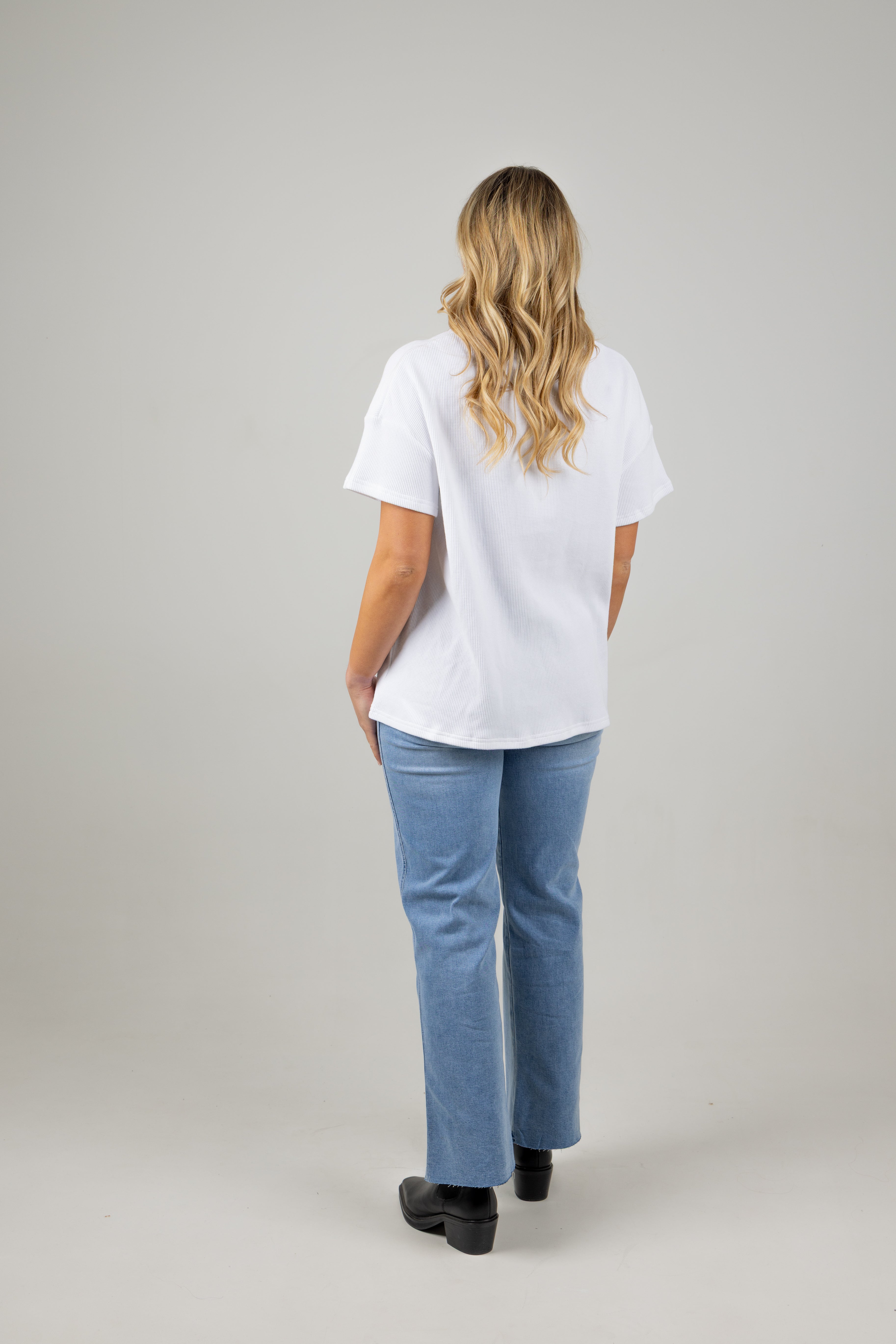 LA PAZ TSHIRT WHITE