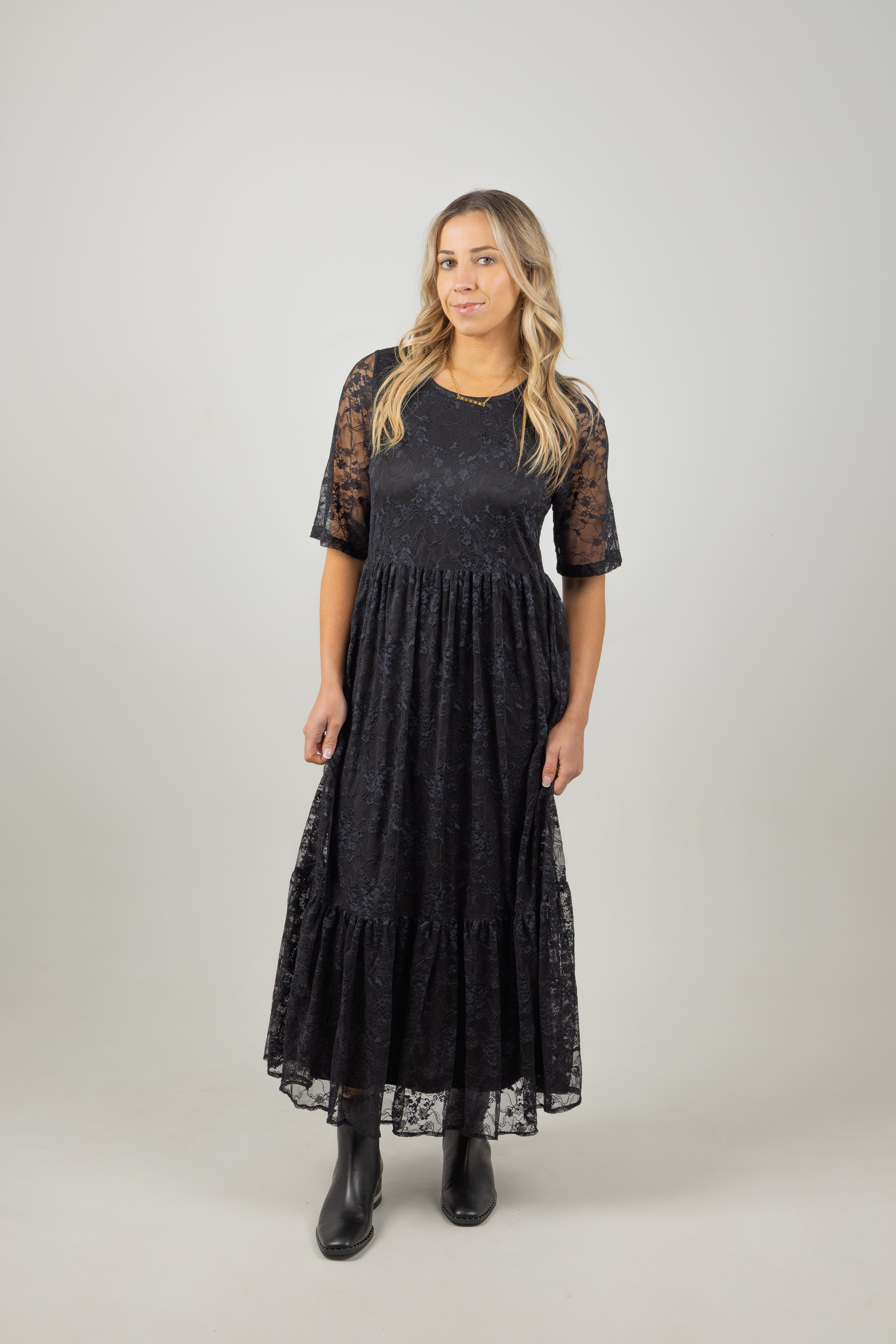 RUBY DRESS BLACK LACE