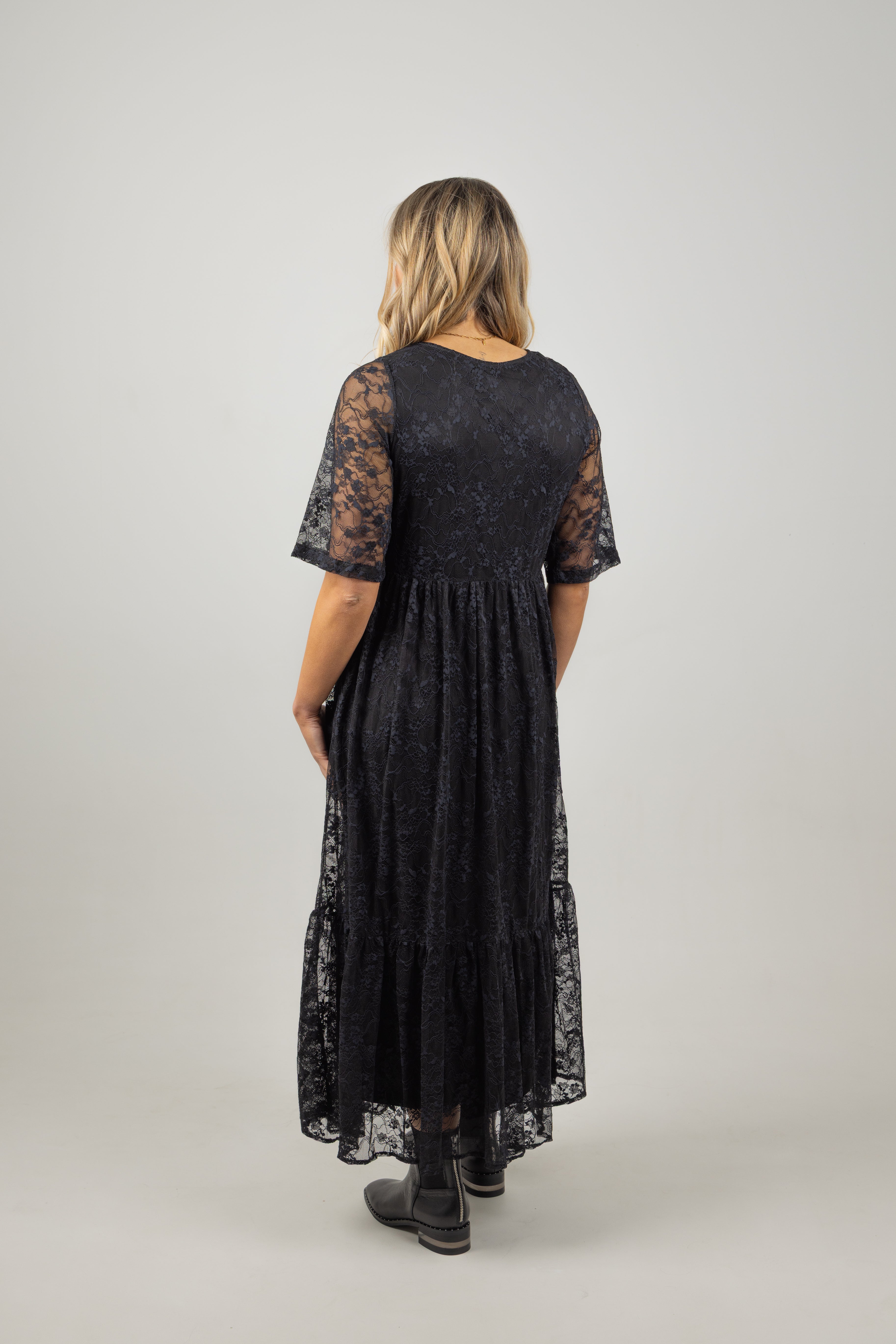 RUBY DRESS BLACK LACE