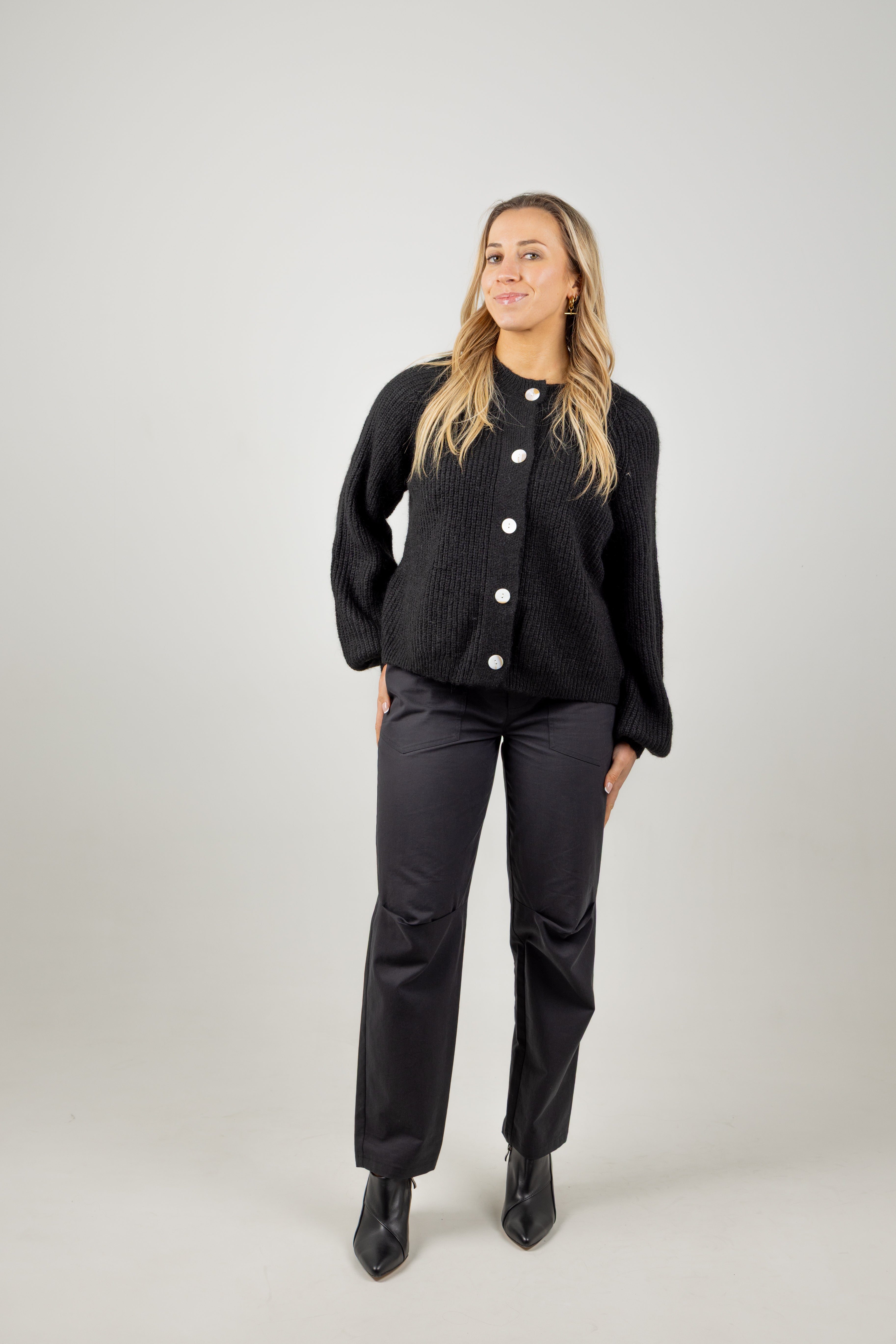 WILLOW CARDI BLACK