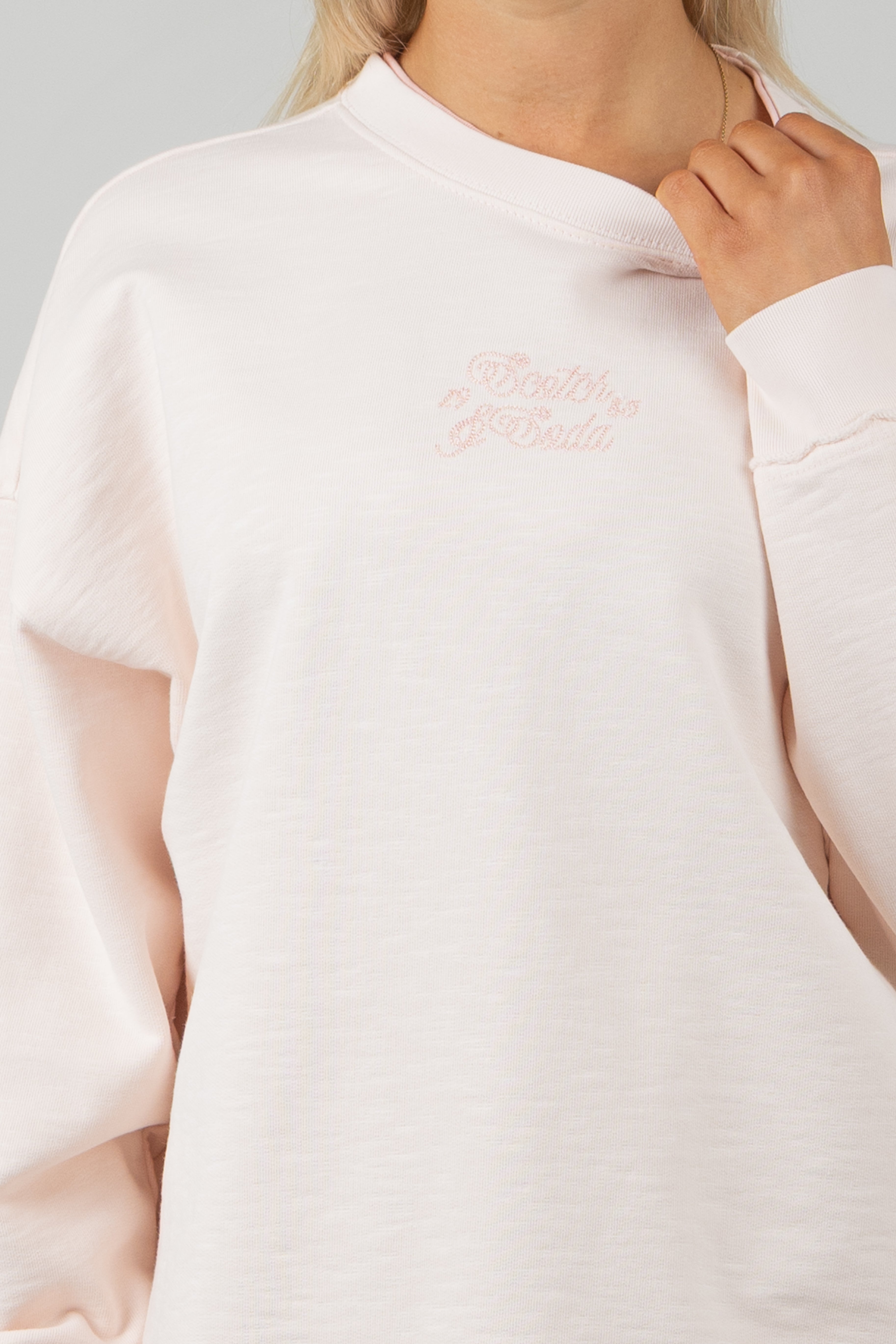LOGO OVERSIZED SWEATER BARELY PINK
