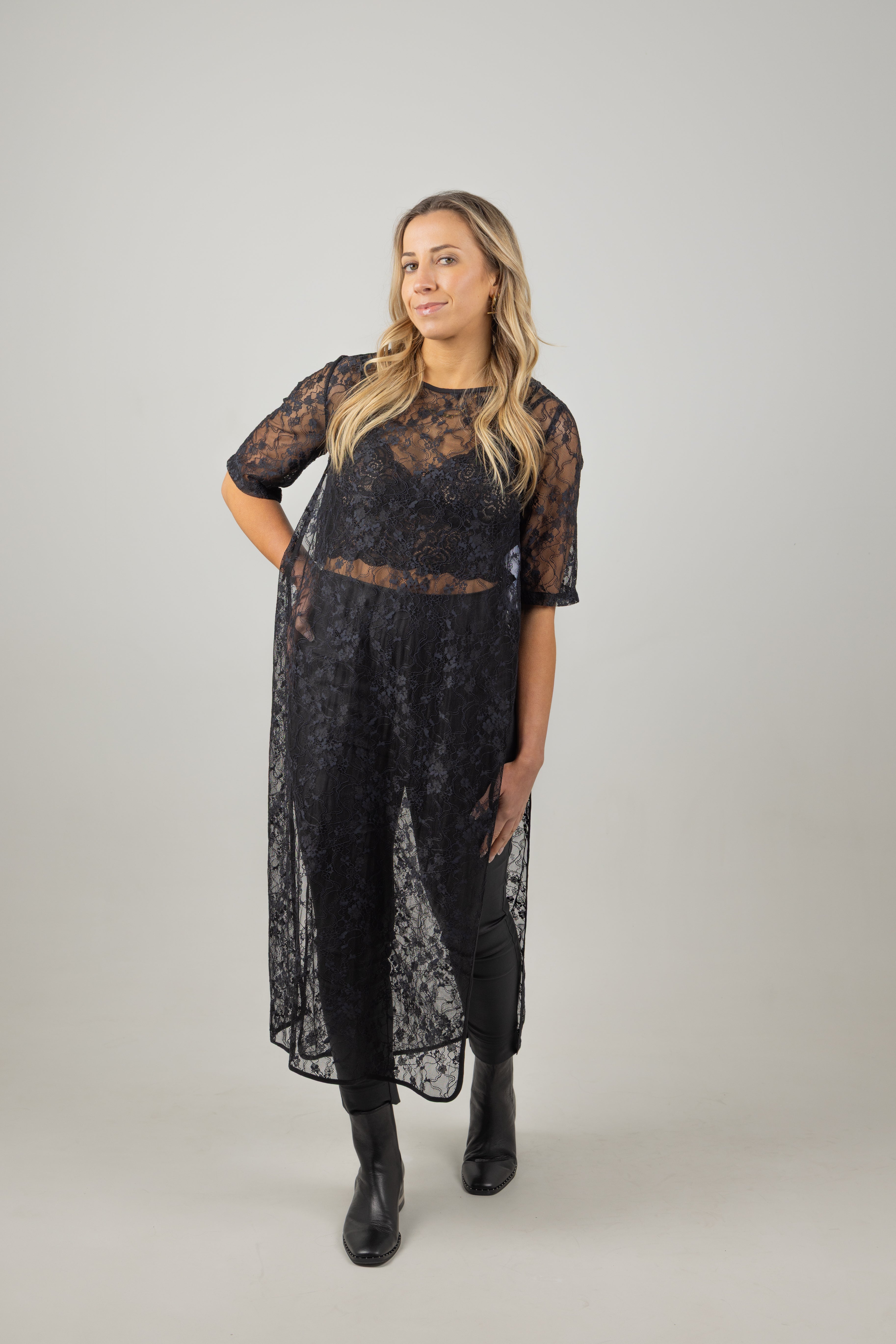 HARPER TABARD BLACK LACE