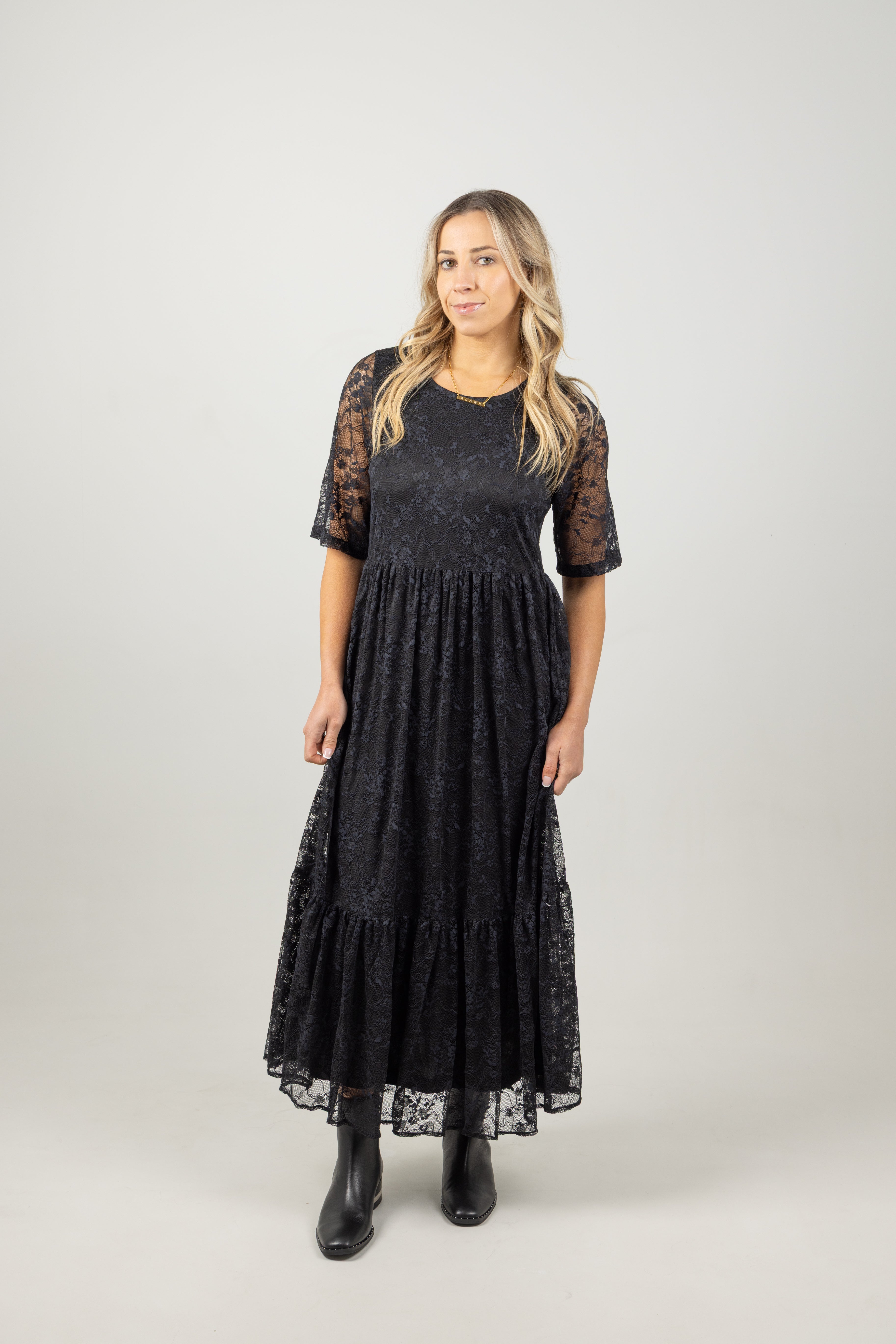 RUBY DRESS BLACK LACE