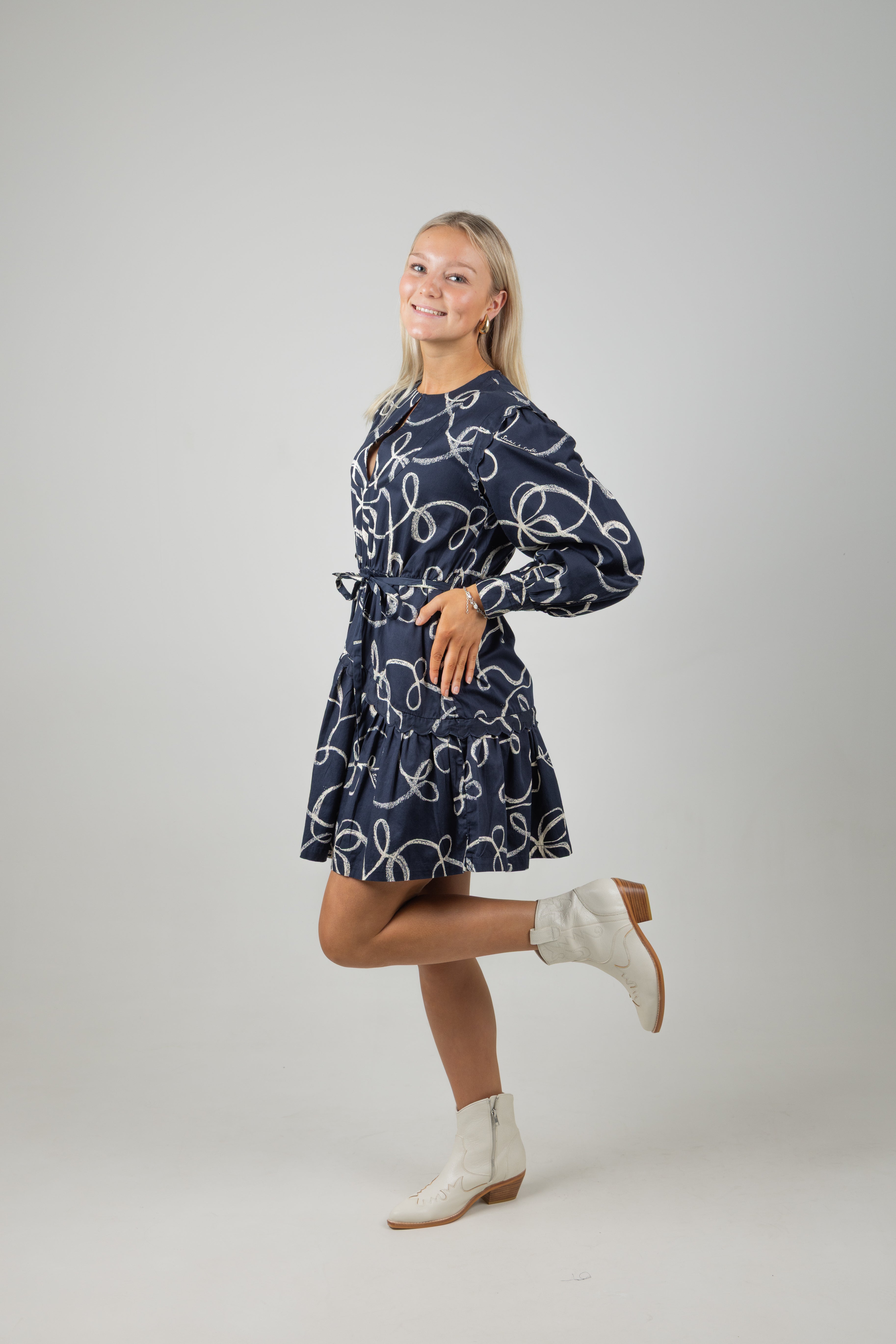 SCALLOP TRIM MINI DRESS RIBBON NAVY