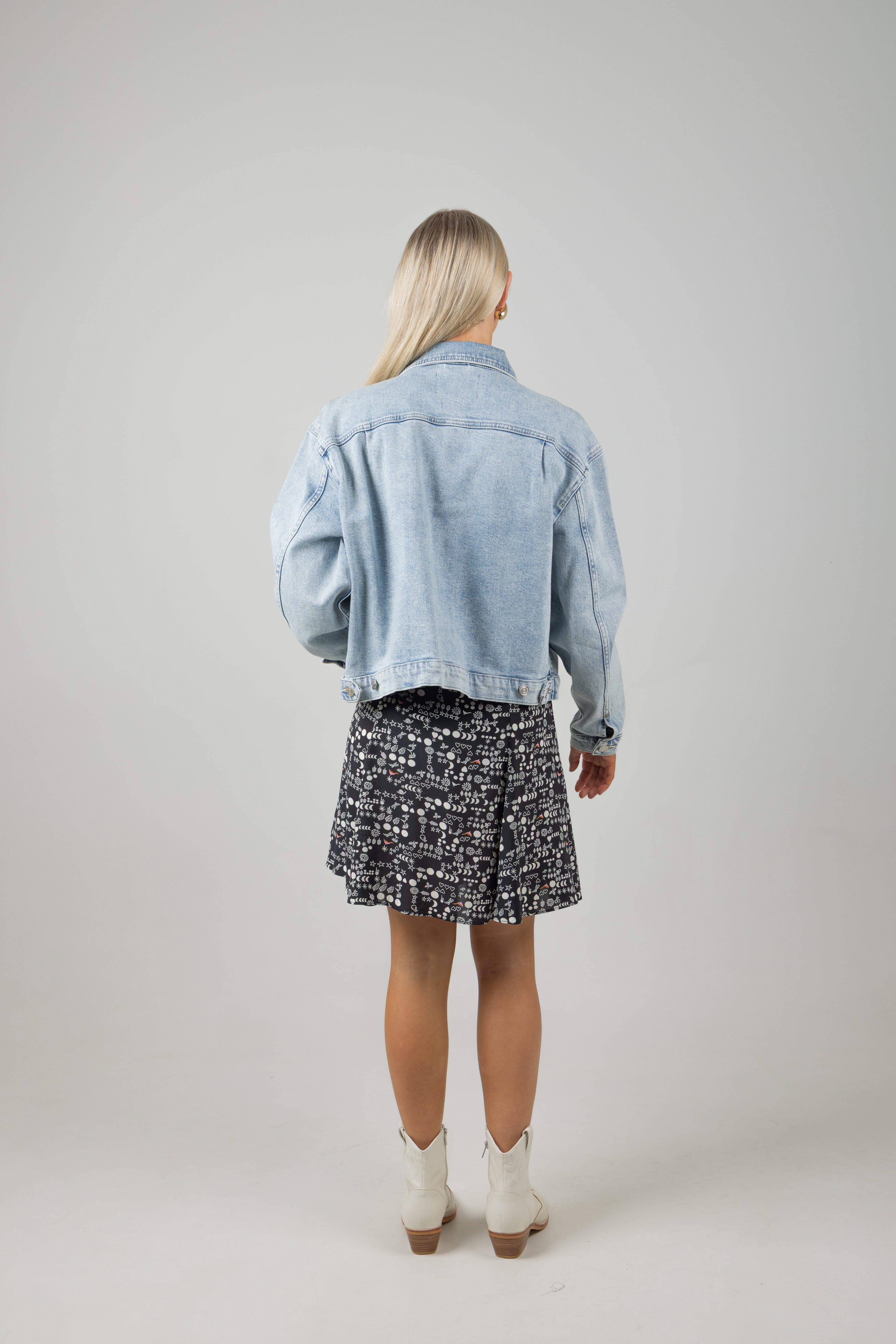 CROPPED DENIM JACKET STORY BLUE