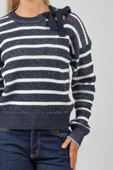 STRIPE TIE NECK KNIT SKY CAPTAIN