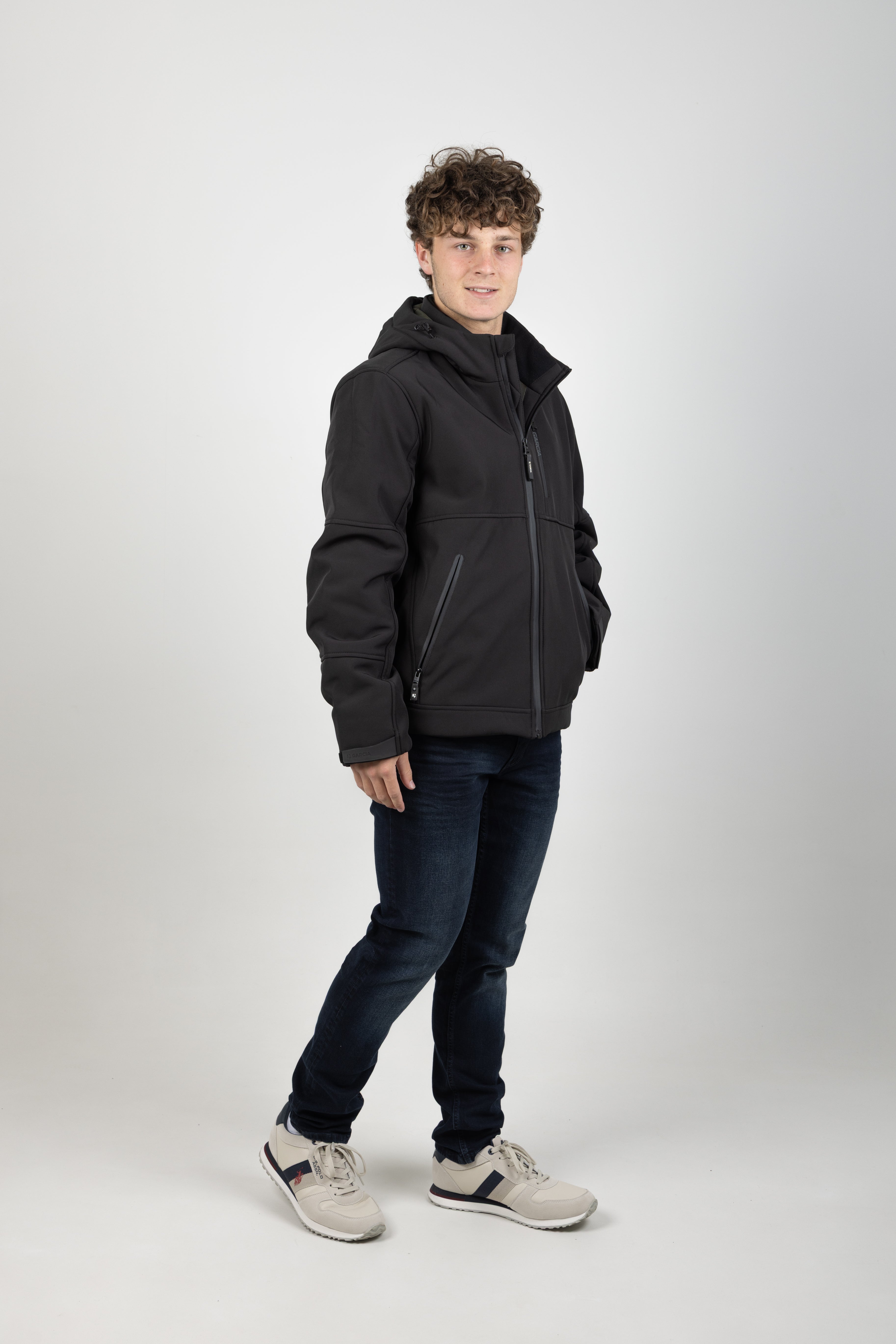 OUTDOOR PUFFER JACKET BLACK
