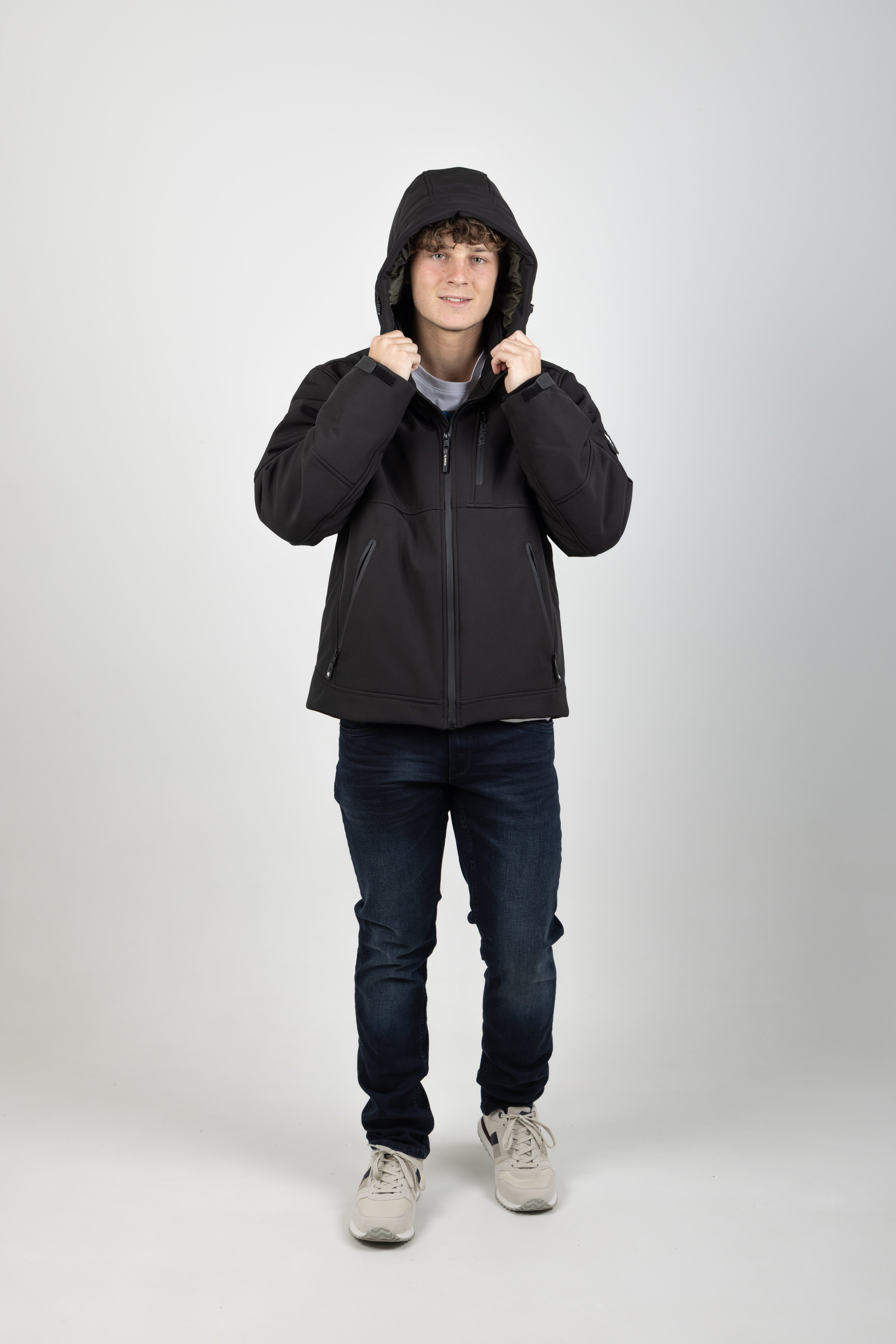 OUTDOOR PUFFER JACKET BLACK
