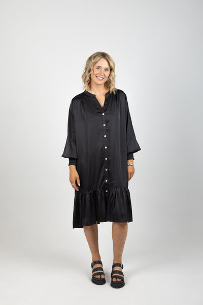 blank dress store STAPLE EBONY – Space Behr Little Black Dress eligible-for-return Size:Big Kids Size 5.5