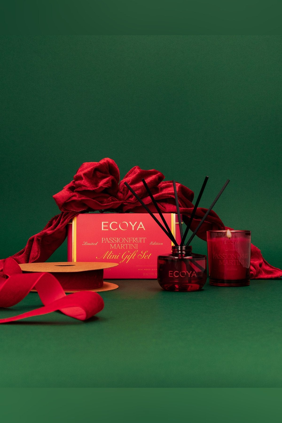 Christmas Mini Gift Set Passionfruit Martini