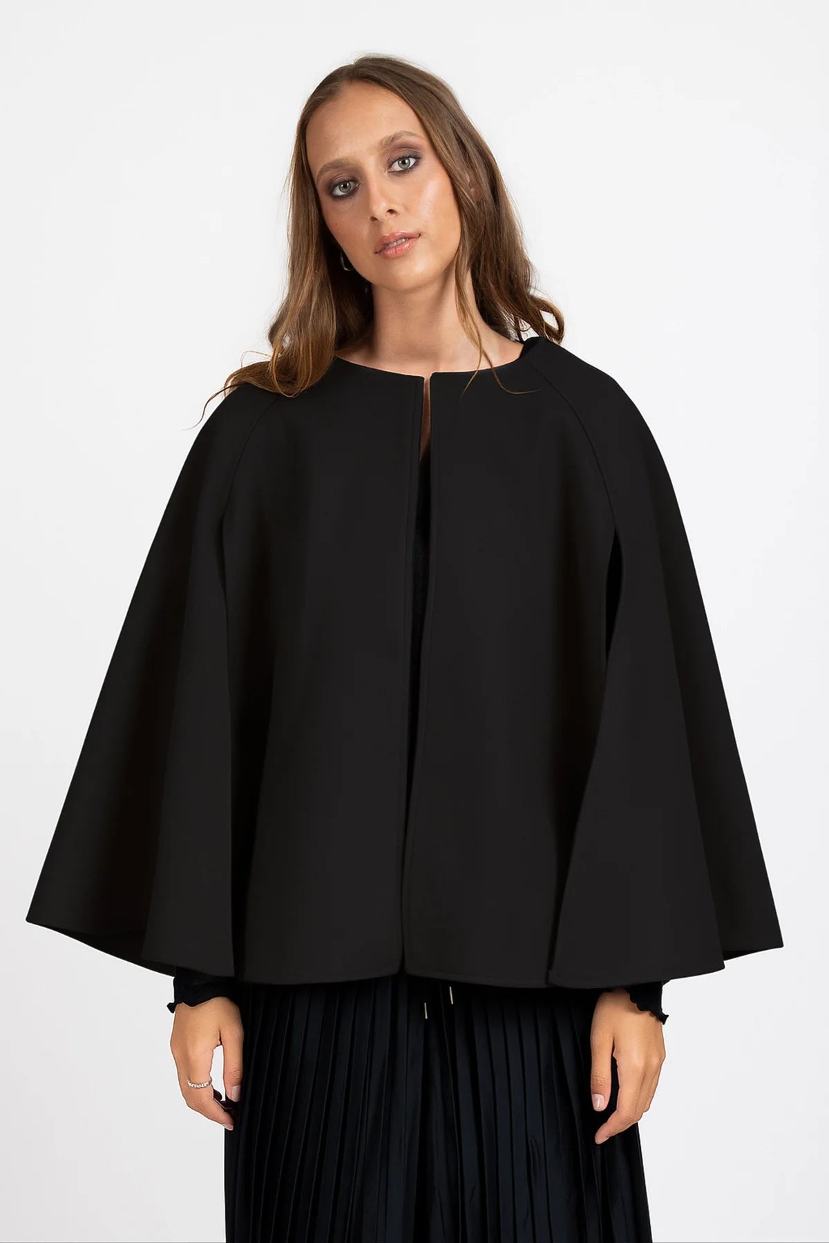 COCO CAPE BLACK