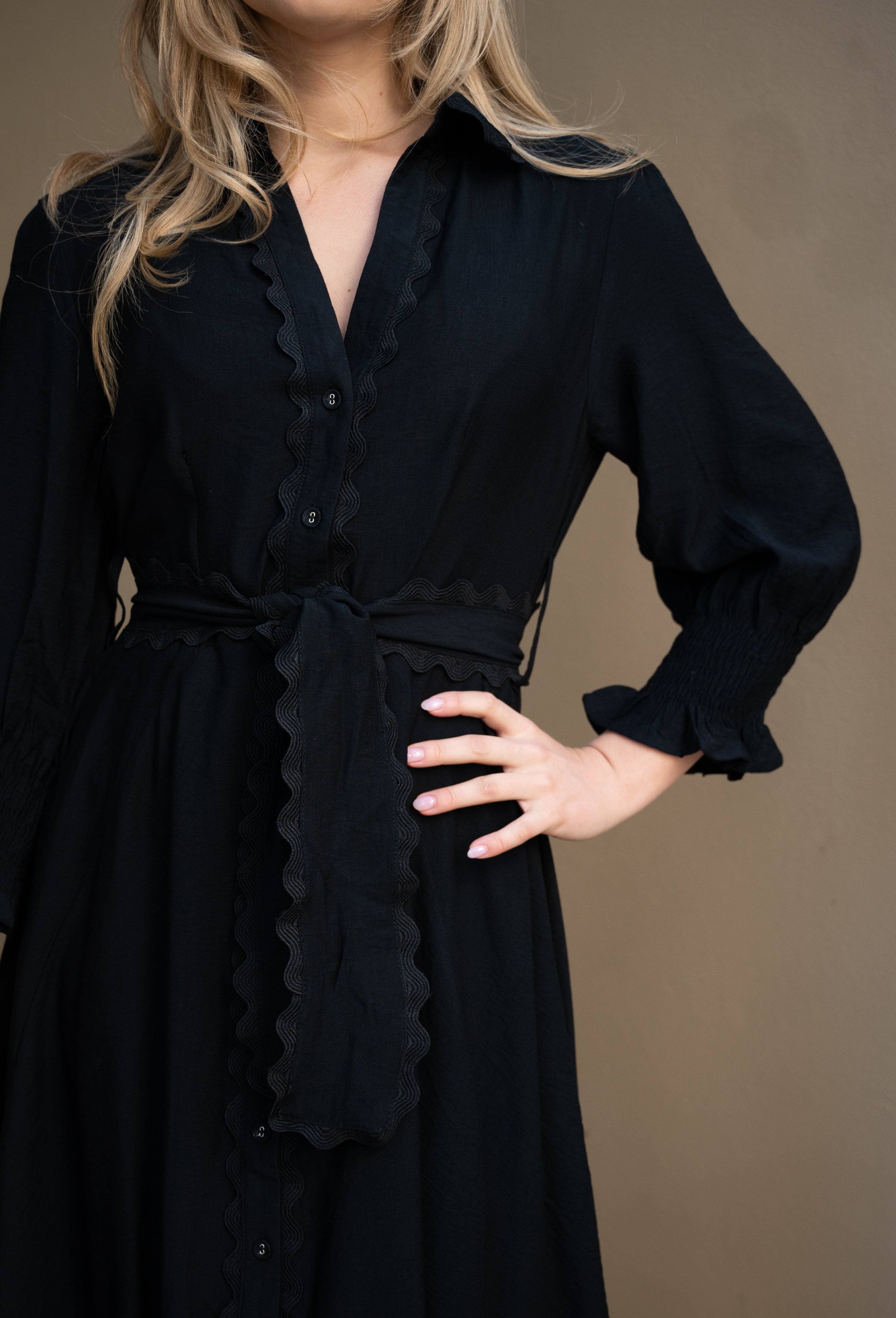 FREDDIE DRESS BLACK PRE ORDER