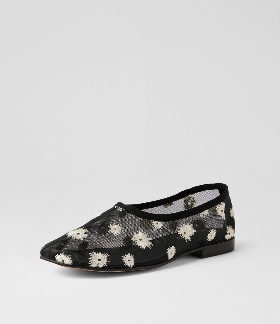 Undeen Ballet Flat Black Ivory Mesh
