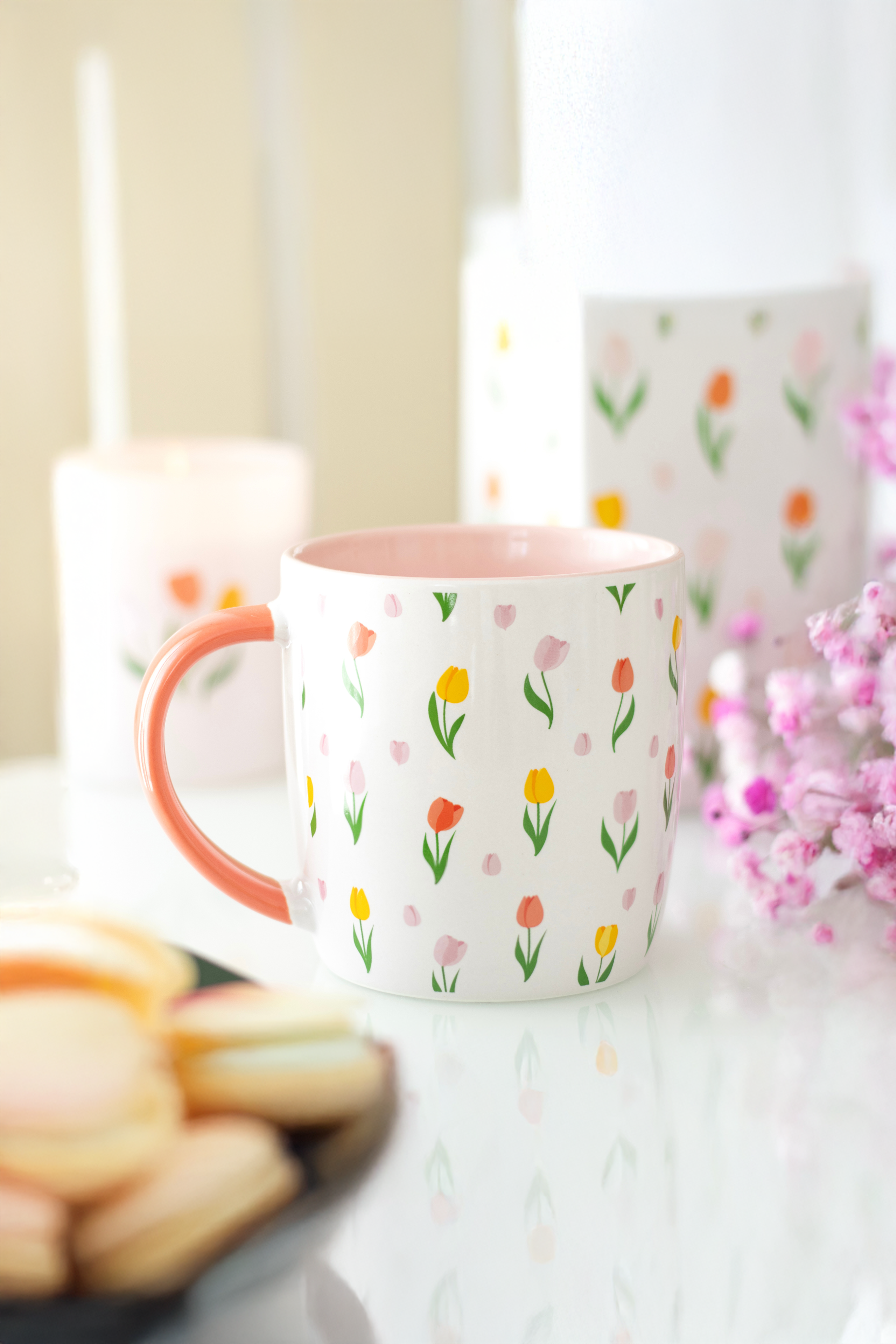 TULIP PRINT COFFEE MUG
