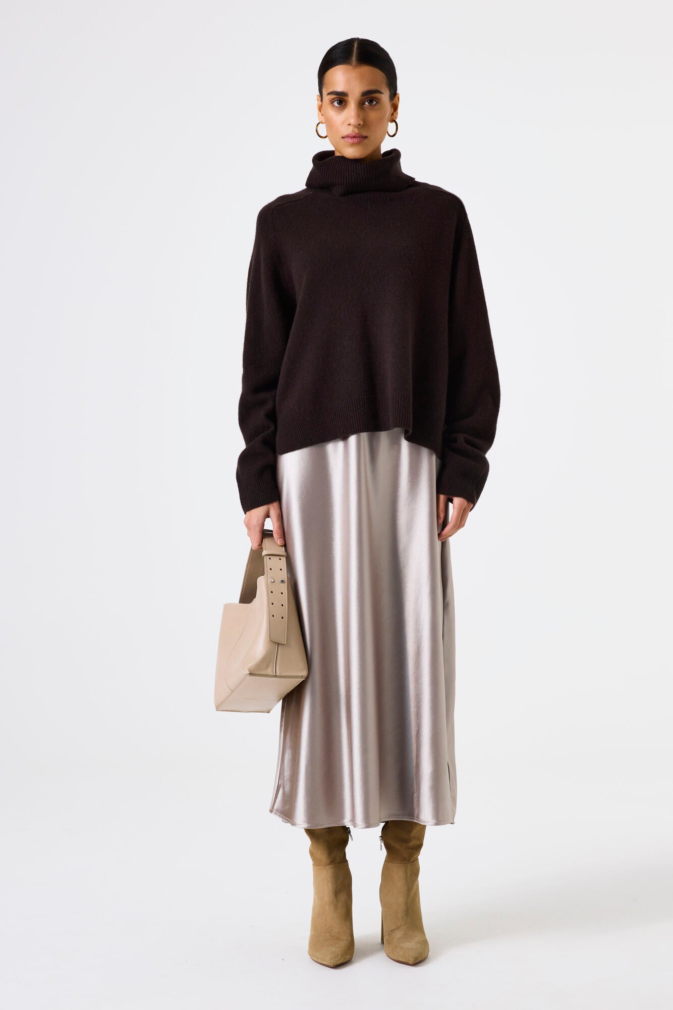 WOOL KNIT CHOCOLATE