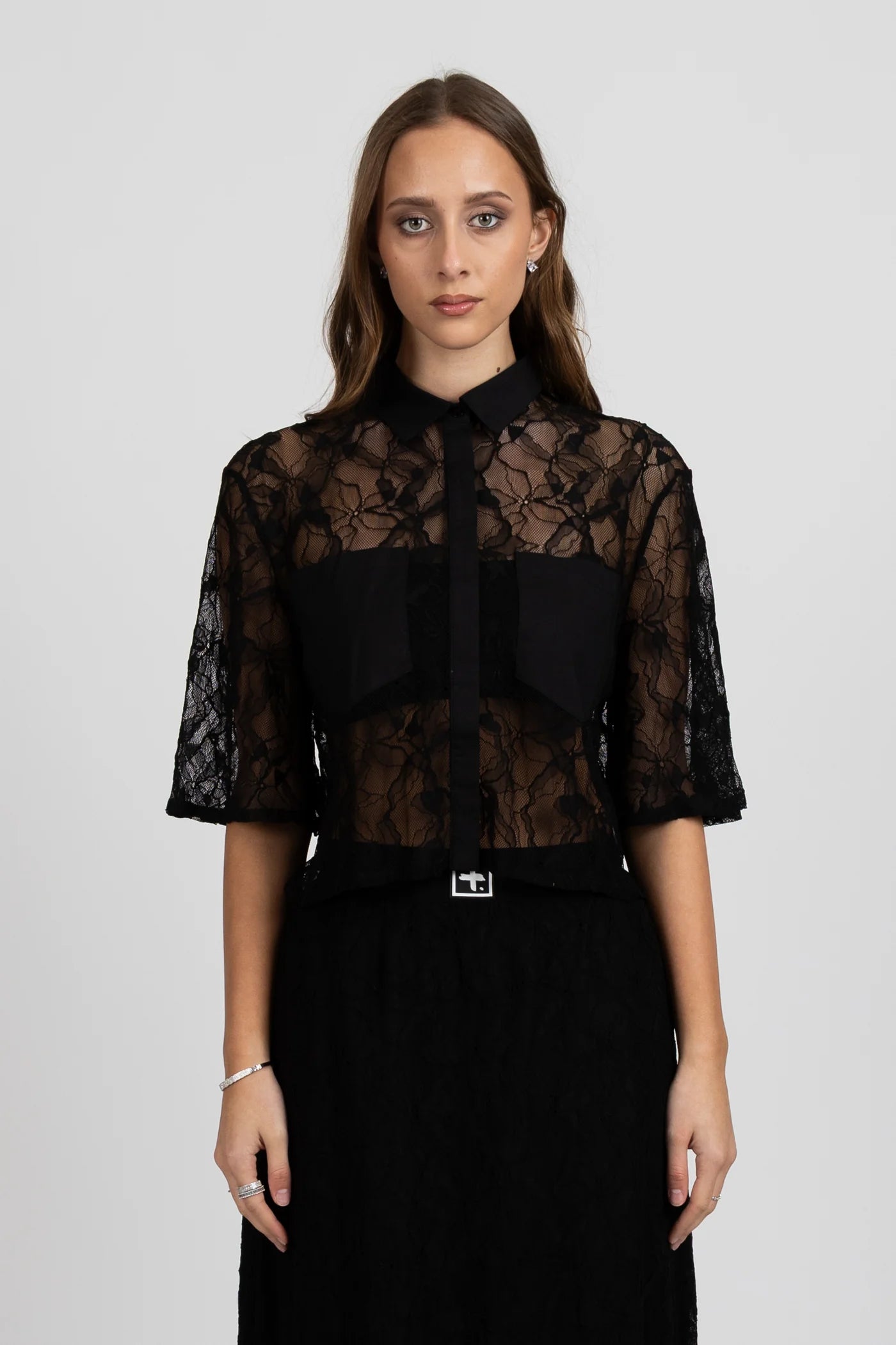 LACE IT SHIRT BLACK