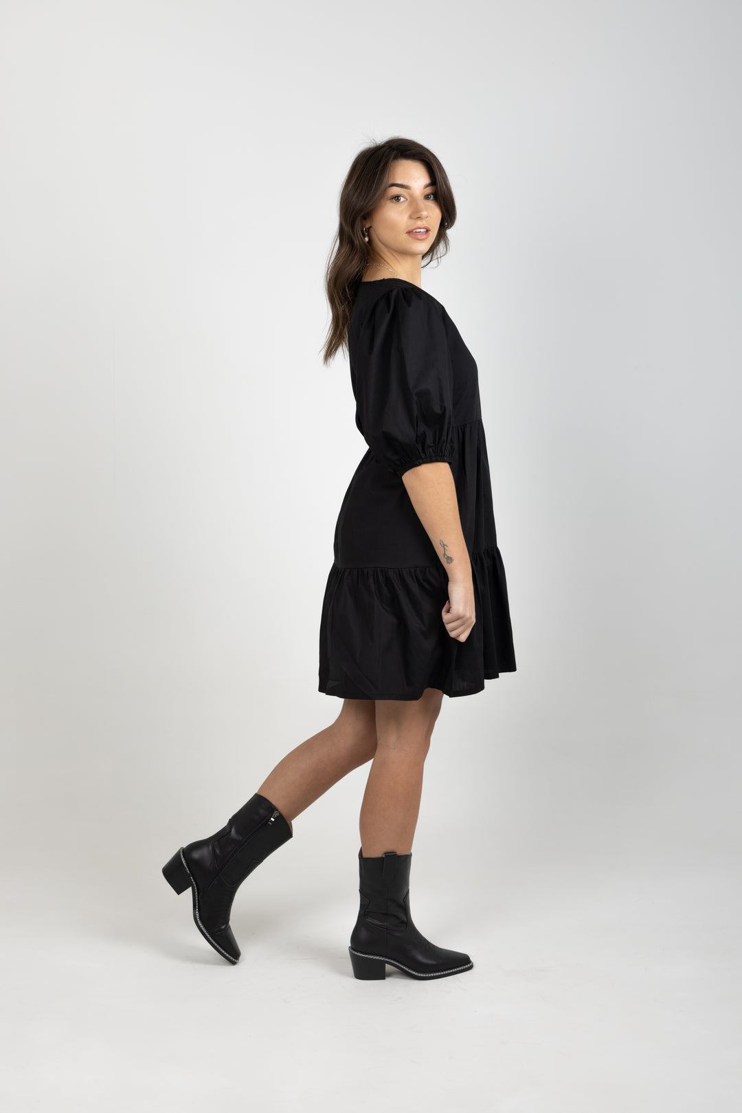 IVY DRESS BLACK – Blank Space