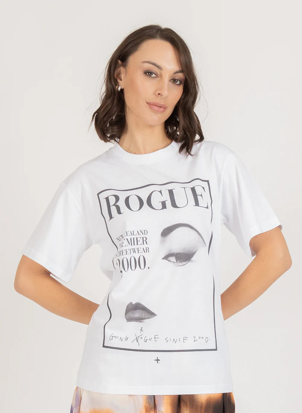 TOUR TEE ROUGE WHITE