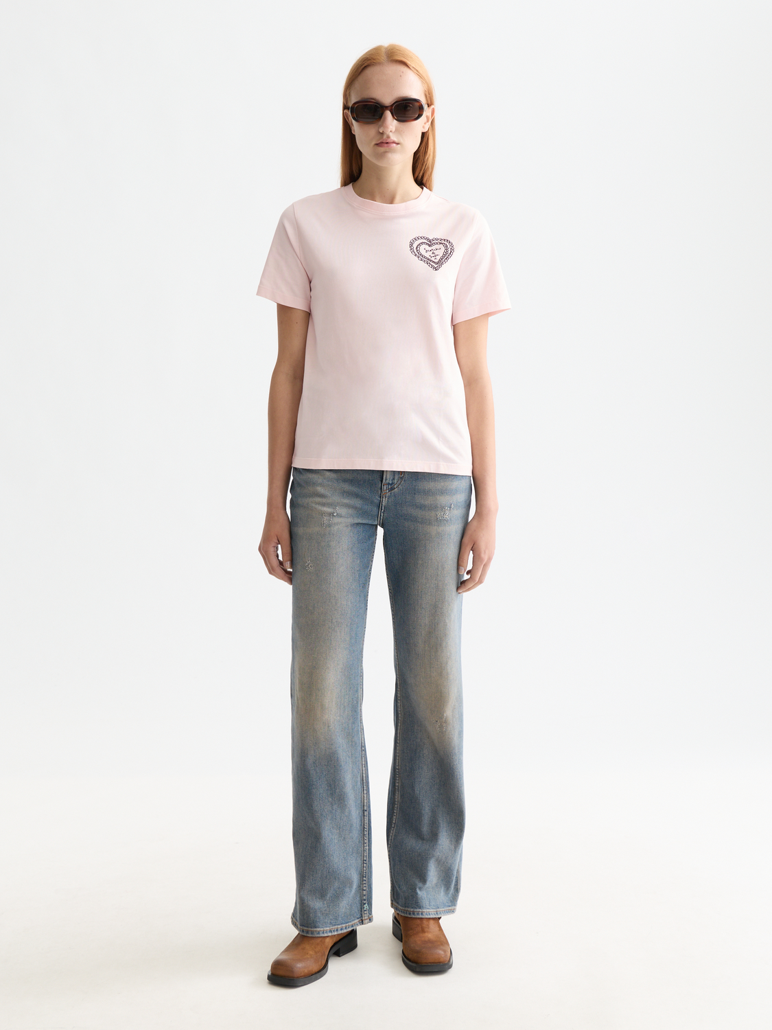 ARTWORK TEE BARELY PINK