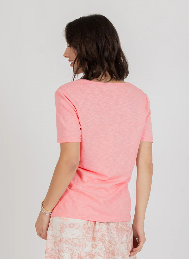 V PRESENT TEE FDR PINK