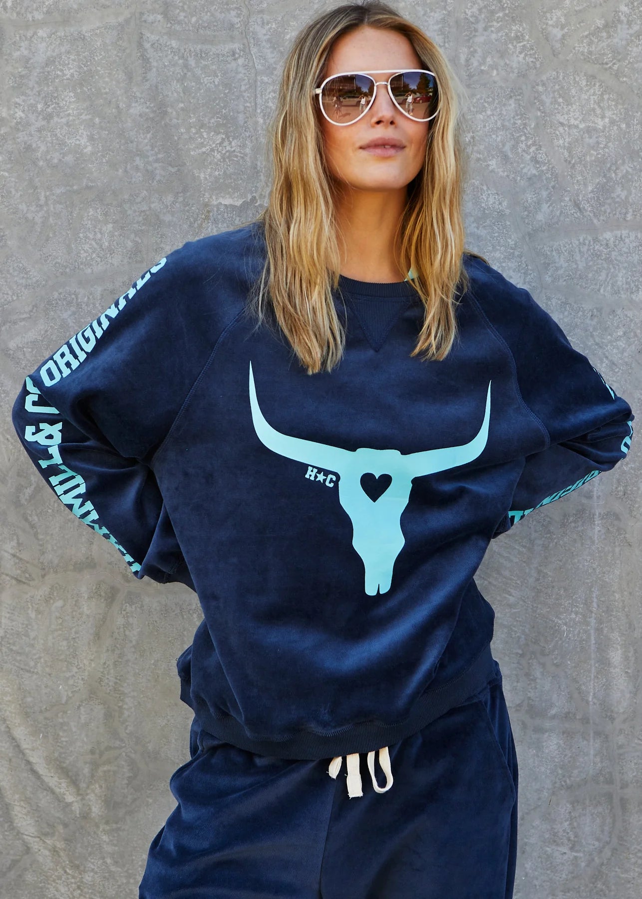 VELOUR SWEAT NAVY PRE ORDER