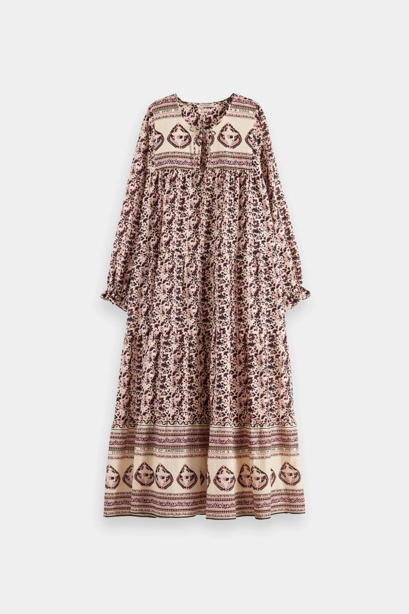 FLOUNCES MAXI DRESS FLORAL  Blank Space