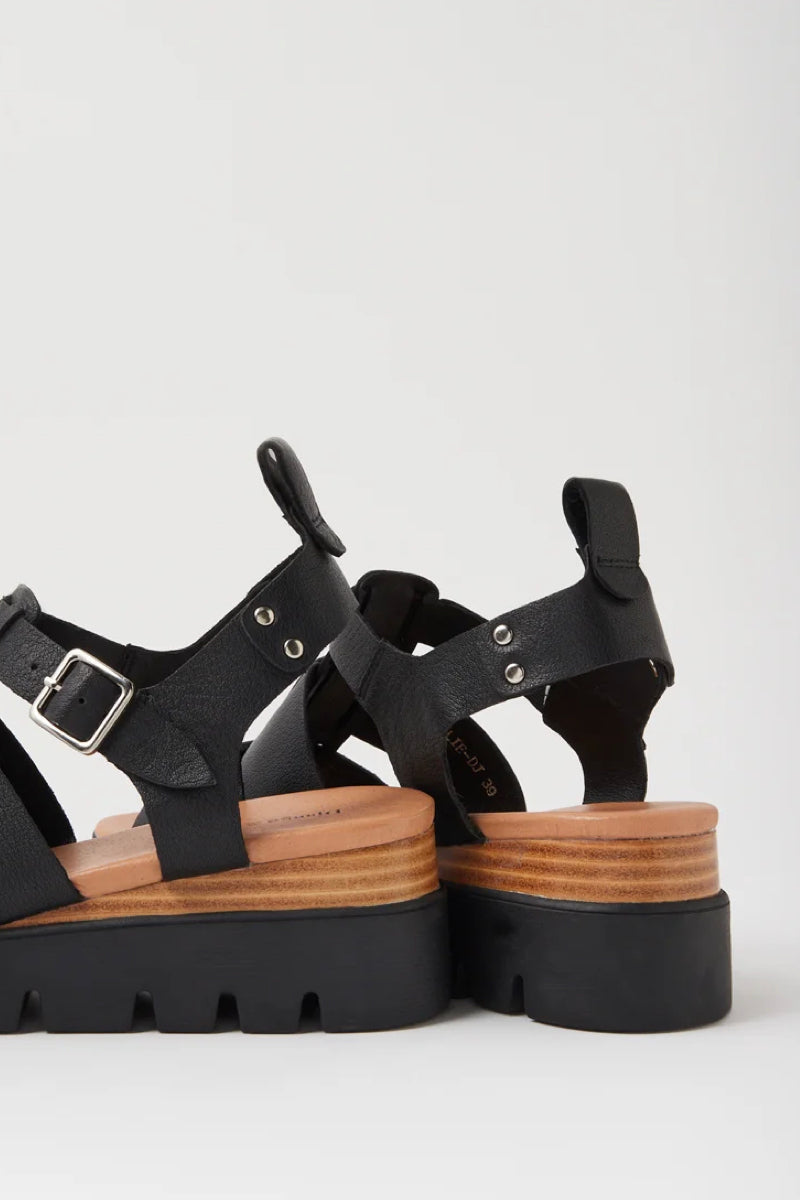RELIE SANDAL BLACK LEATHER
