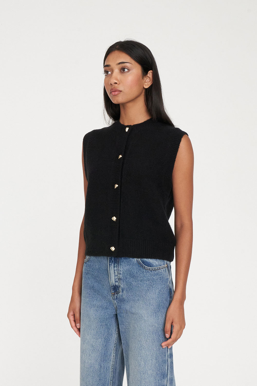 ELLE KNIT VEST BLACK