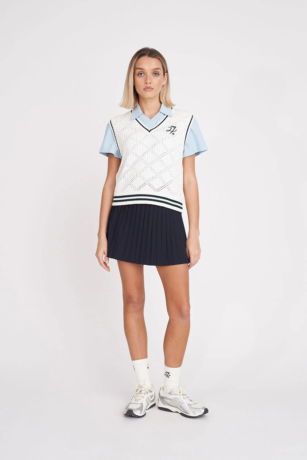 WOMENS DIAMOND CROP VEST CHALK