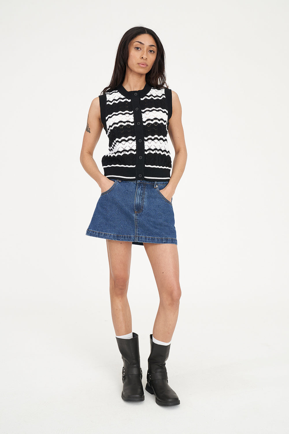 ZIGGY STRIPE VEST BLACK WHITE