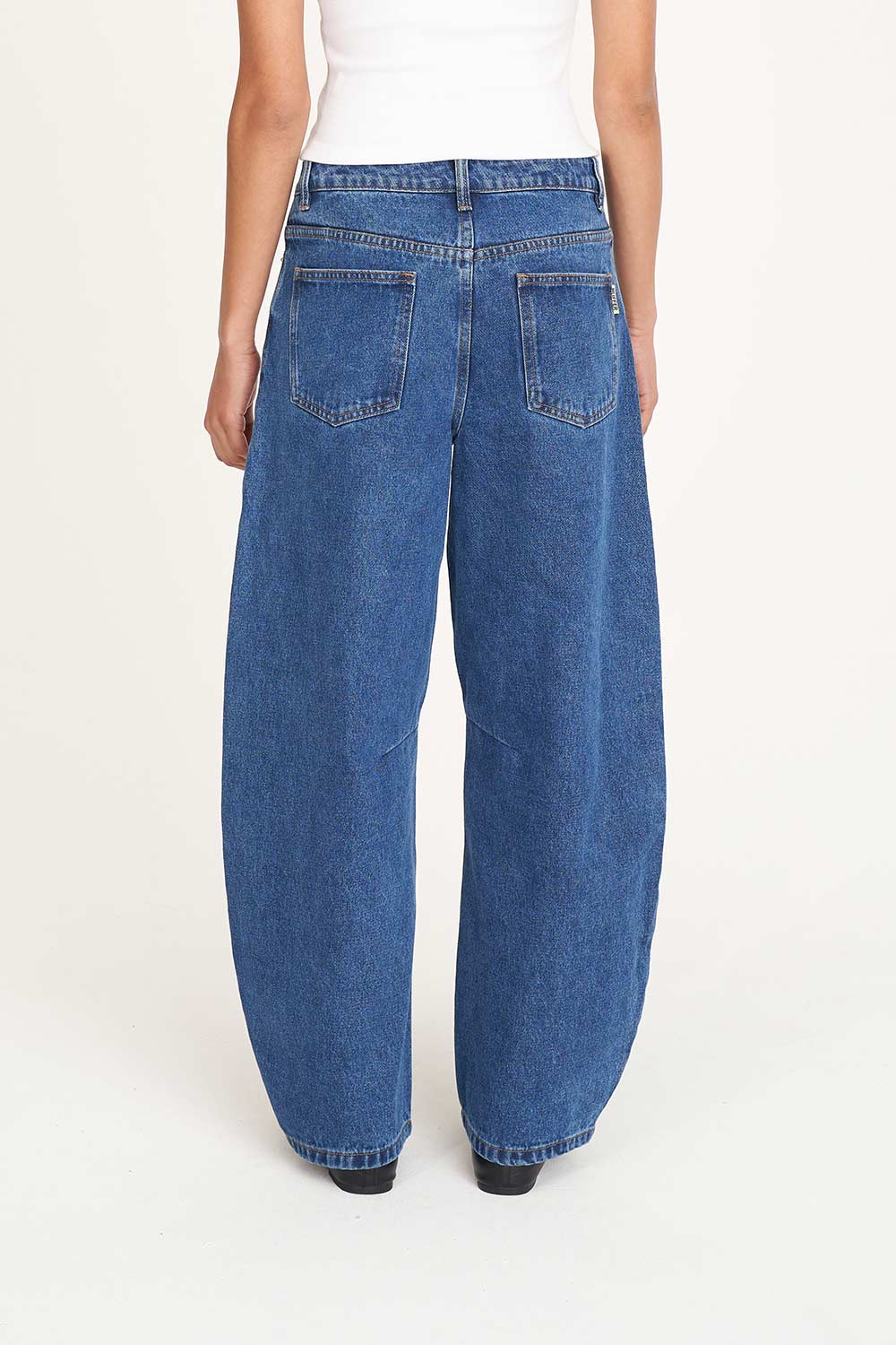 BARREL LEG JEAN RODEO BLUE
