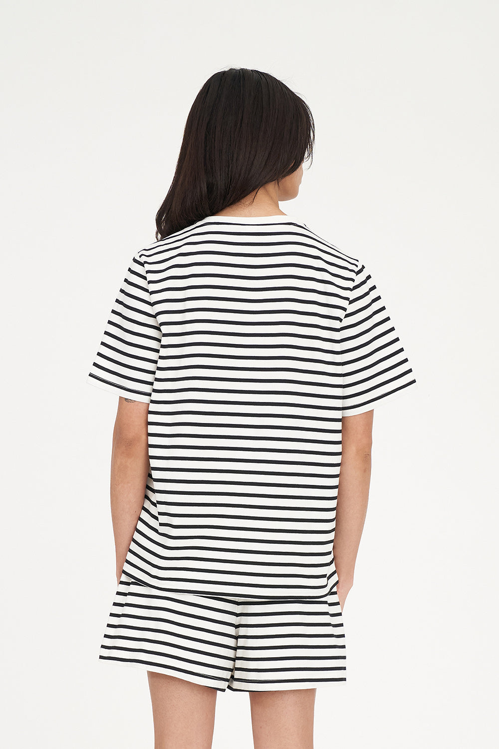 OUI OUI CLASSIC TEE BLACK CHALK