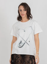 FRANKIE TEE PINNED HEART WHITE