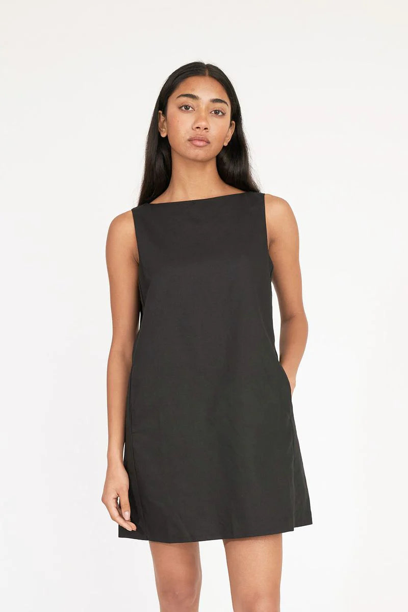 LIN-IN SHIFT MINI DRESS BLACK